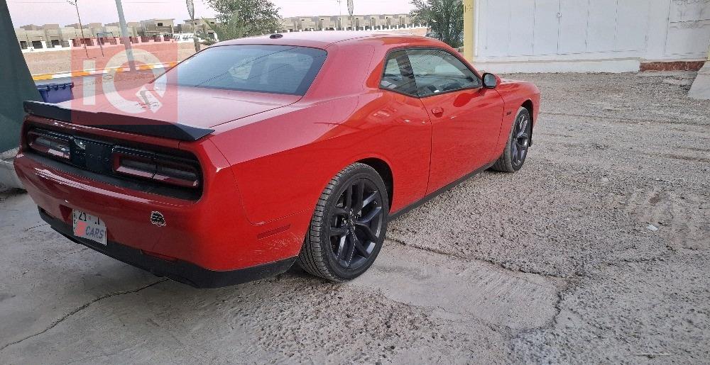 دۆج چالنجەر